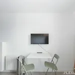Cozy Studio In Paris 10
